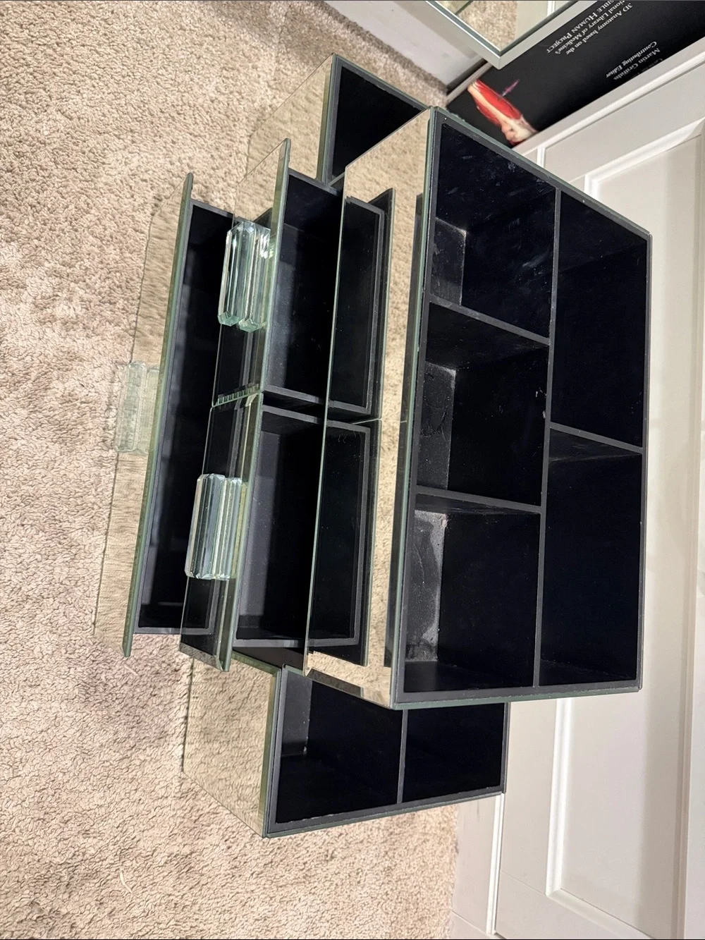 Mirrored Glass Wall Organizer - Silver